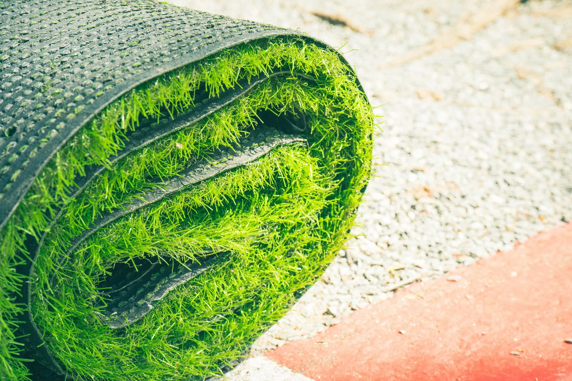 Ditch the Mower: The Ultimate Guide to Fake Grass Installation